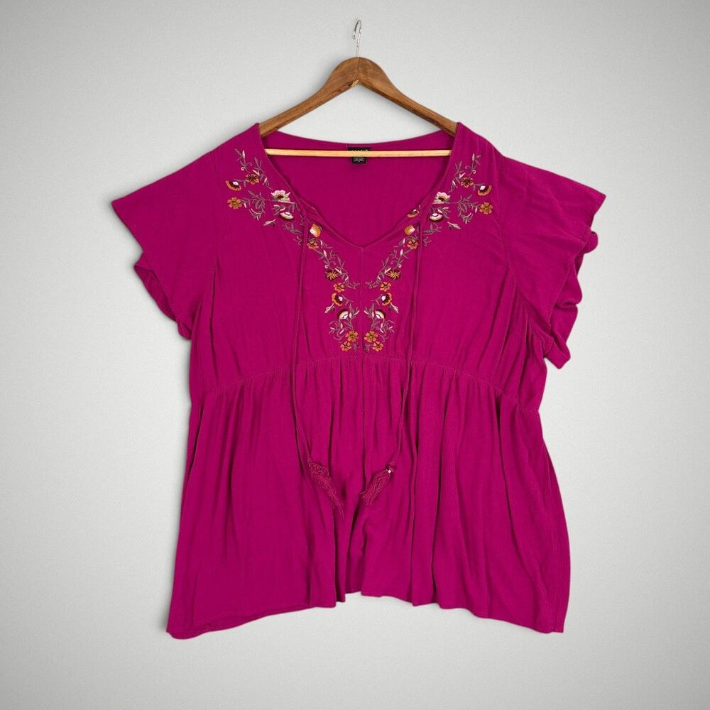 Torrid Women's Floral Embroidered Crepe Babydoll Top Fuschia Pink Boho Size 4X